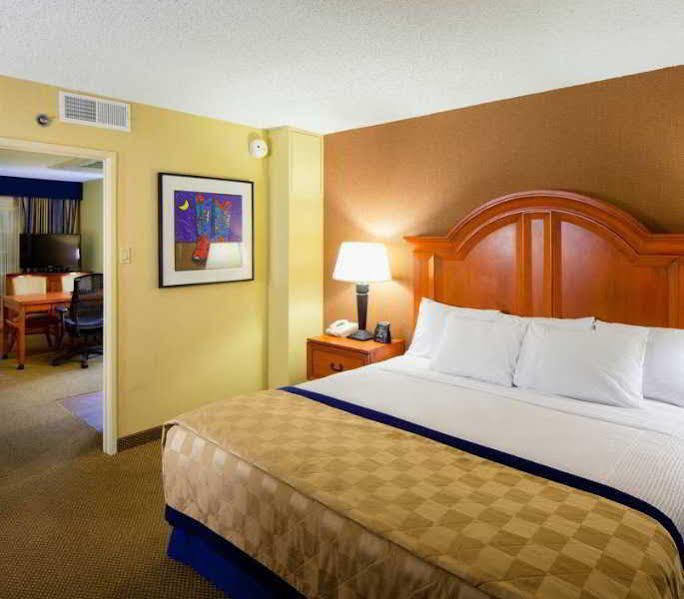 Embassy Suites By Hilton Nw I10 Hotel San Antonio