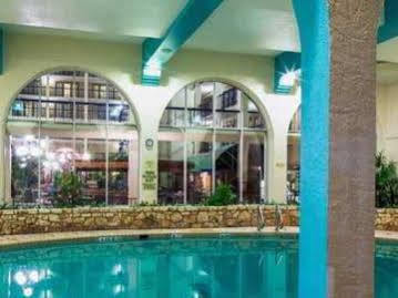 Hotel Embassy Suites By Hilton Nw I10 San Antonio